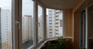 Стеклопакет на лоджию Спасск-Дальний цена от 9759 руб. м/п. за 50 часов